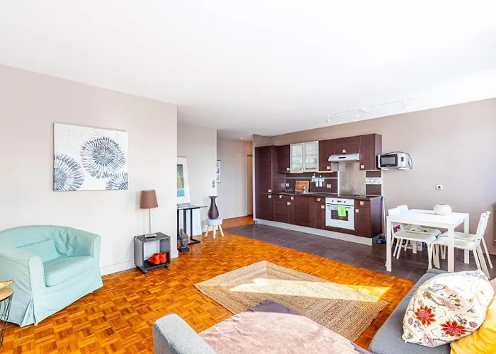 Daire Guestready - Chic Retreat In La Defense Courbevoie